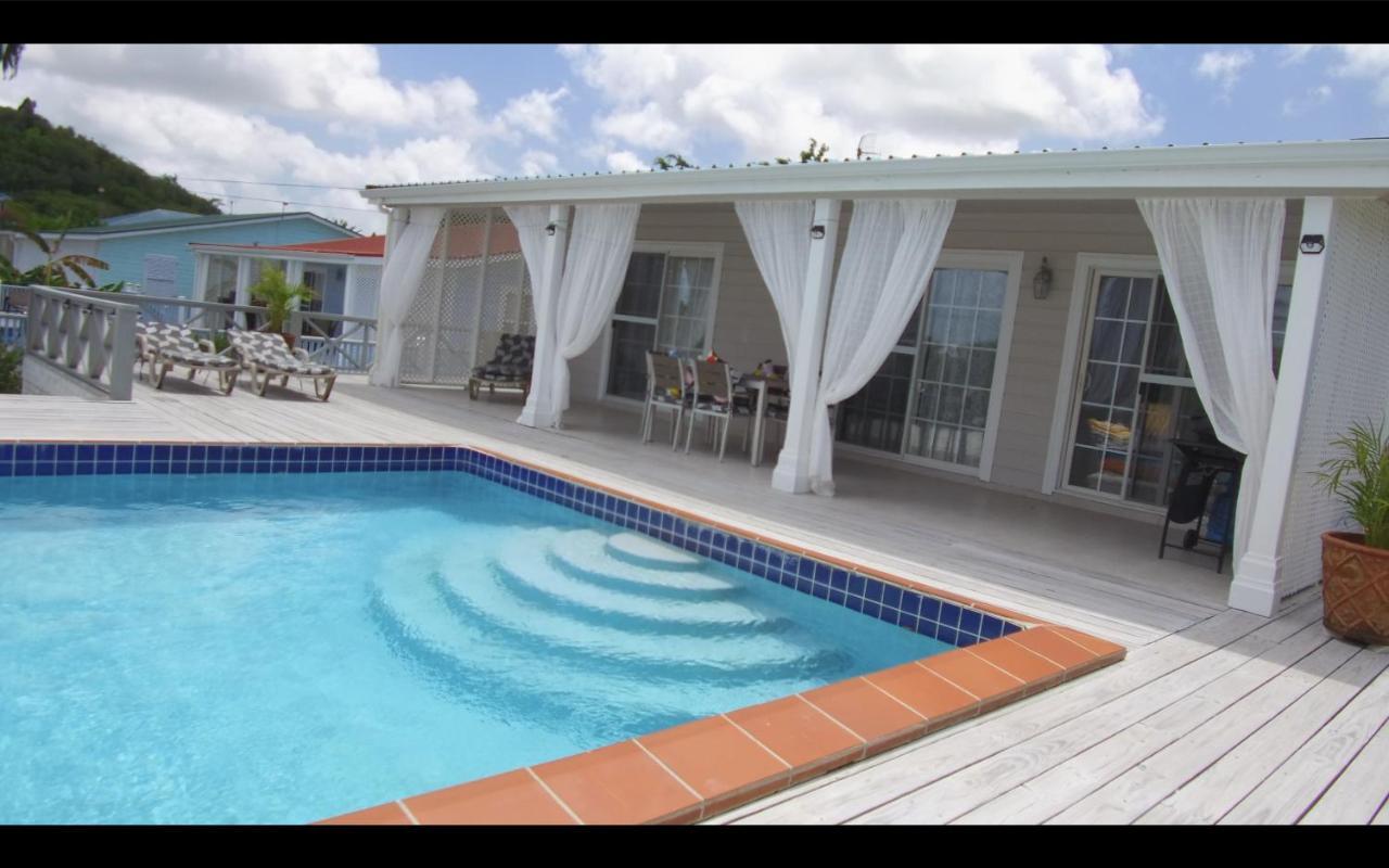 The White House Villa Jolly Harbour ภายนอก รูปภาพ